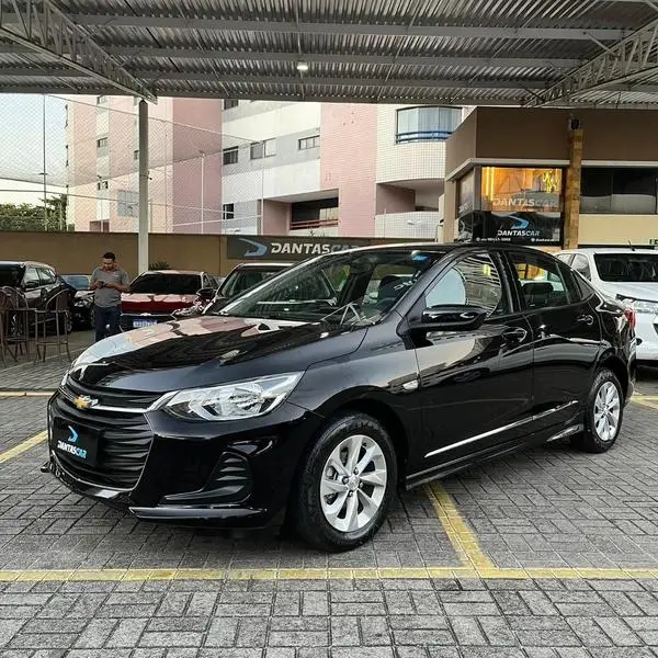 Carro Chevrolet Onix Plus 2021 1.0 LT (Flex)