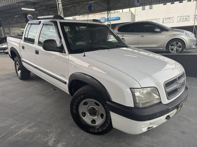 Carro Chevrolet S10 Cabine Dupla 2006 S10 Colina 4x4 2.8 Turbo Electronic (Cab Dupla)