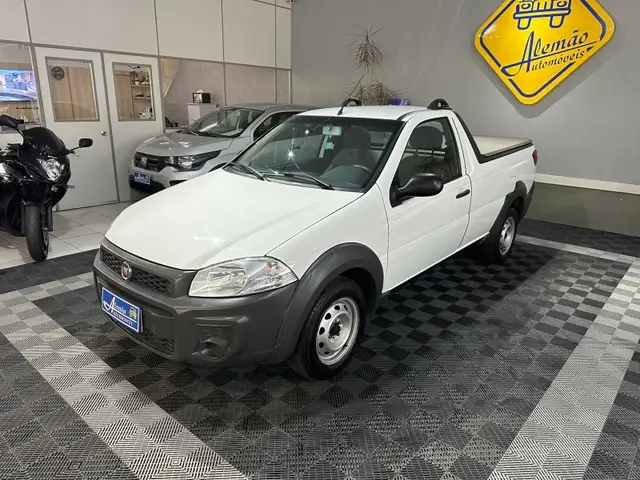 Carro Fiat Strada 2016 Working 1.4 (Flex)