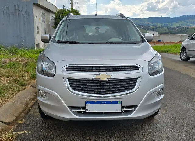 Carro Chevrolet Spin 2015 LTZ 7S 1.8 (Flex) (Aut)