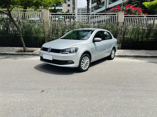 Carro Volkswagen Voyage 2014 1.0 TEC (Flex)