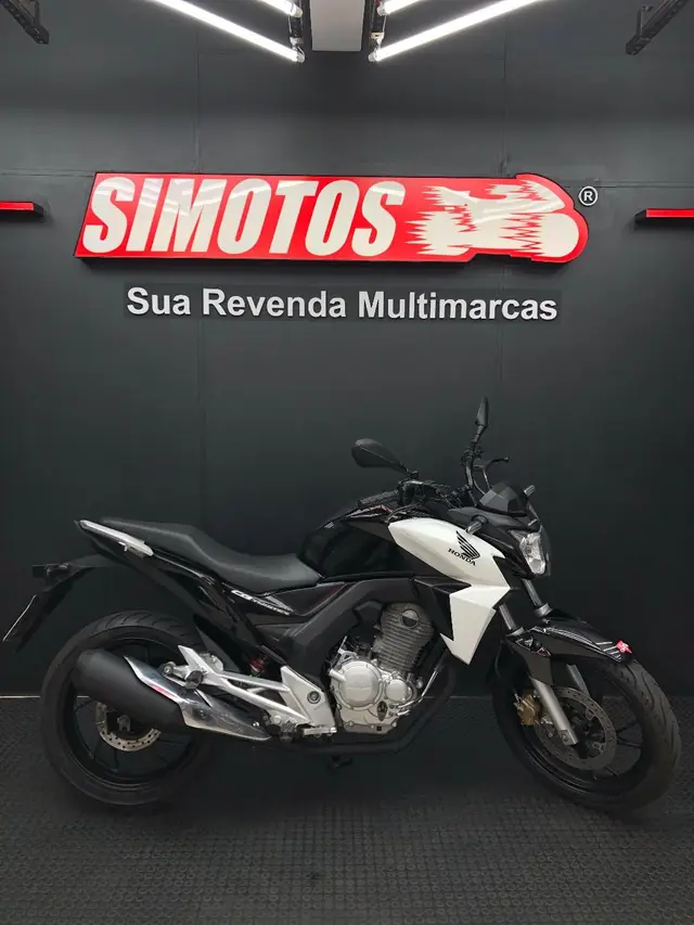 Moto Honda CB 250F Twister 2016 (ABS)