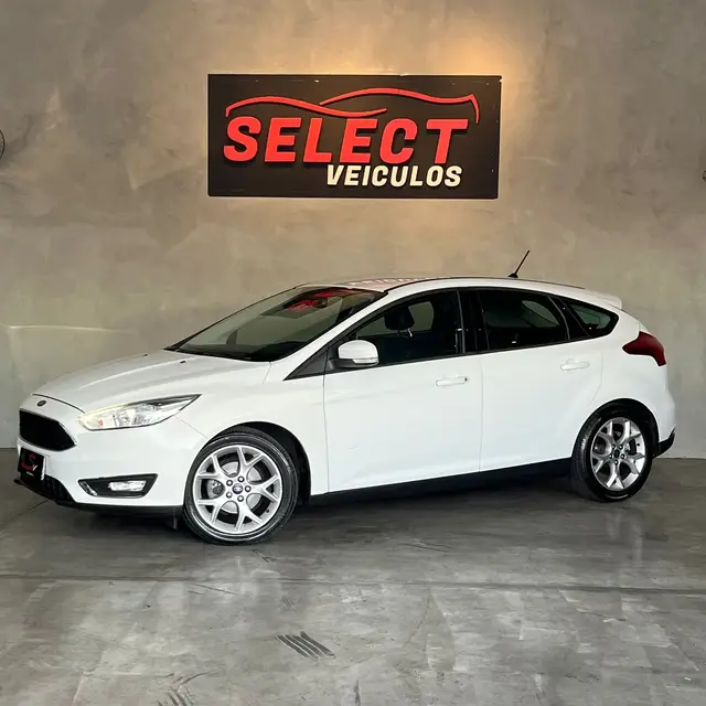 Carro Ford Focus Hatch 2018 SE 1.6 16V TiVCT