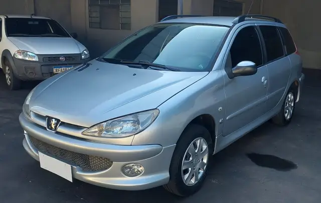 Carro Peugeot 206 SW 2007 Presence 1.4 (flex)