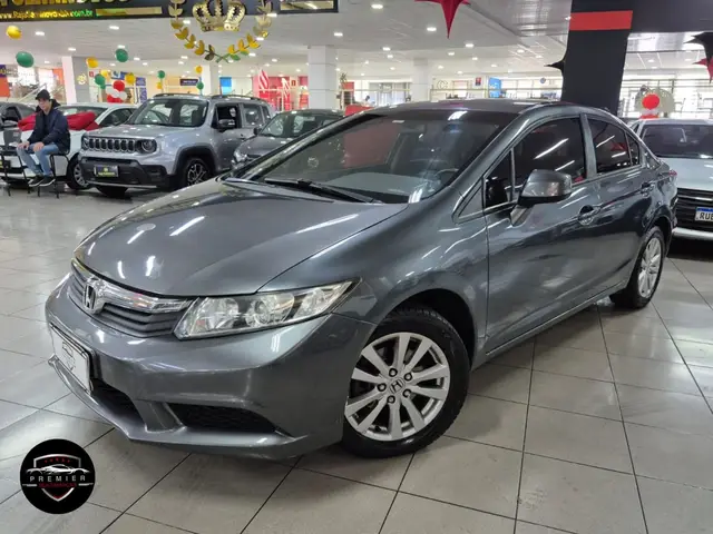 Carro Honda Civic 2013 New  LXS 1.8 16V i-VTEC (Flex)