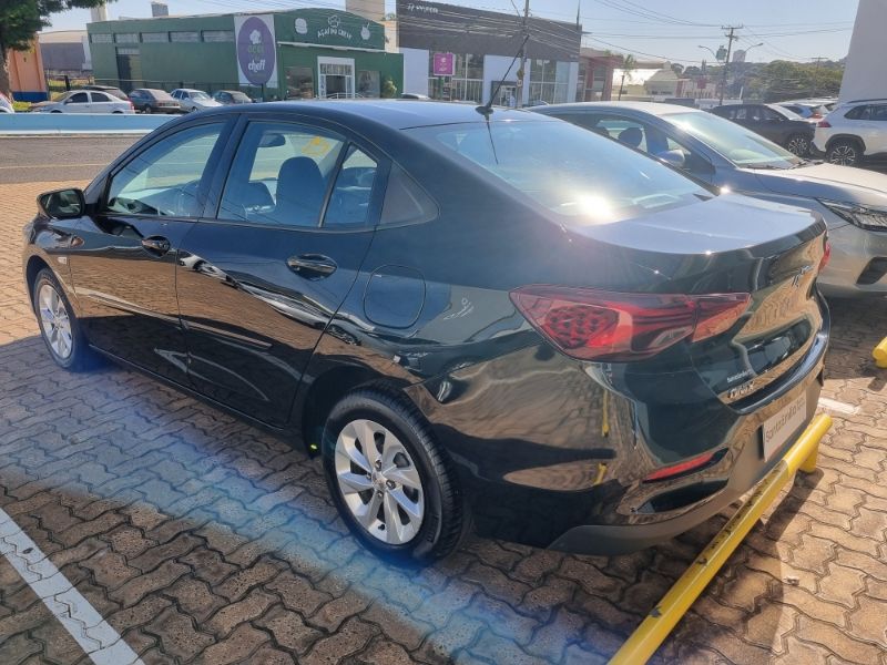 Onix Plus 1.0 LTZ Turbo (Flex)