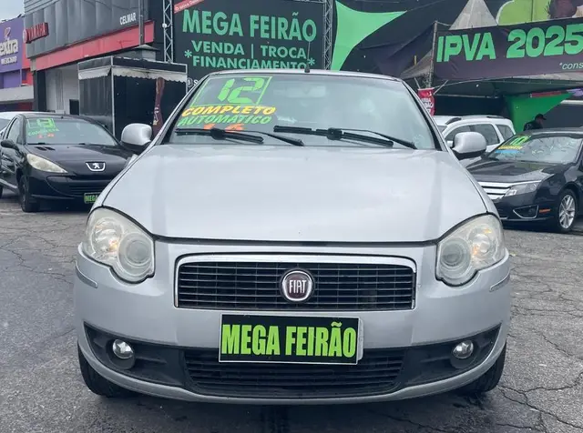 Carro Fiat Siena 2012 Essence 1.6 16V Dualogic (Flex)