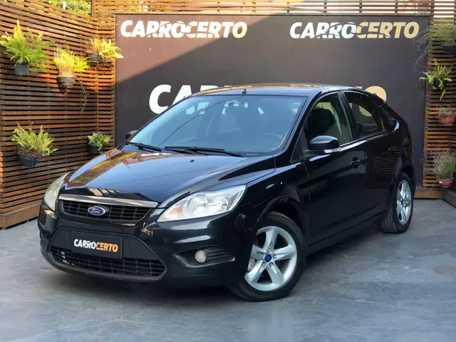 Carro Ford Focus Hatch 2009 GLX 2.0 16V Duratec