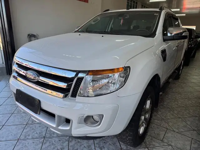 Carro Ford Ranger Cabine Dupla 2015 Ranger 2.5 Flex 4x2 CD XLT