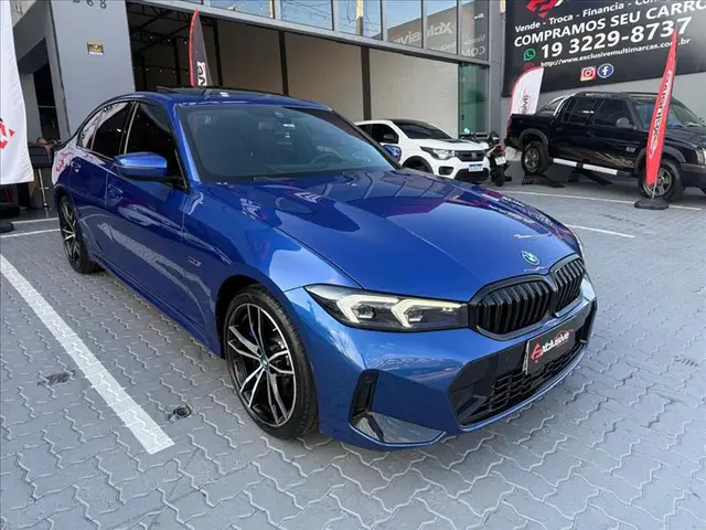 Carro BMW 330e 2024 M Sport 2.0 Turbo (Aut.) (Híb.)