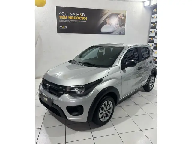 Carro Fiat Mobi 2024 Trekking 1.0