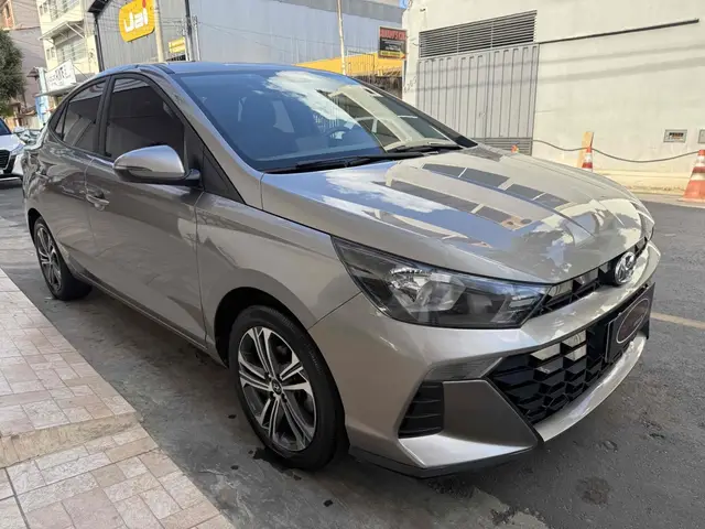 Carro Hyundai HB20S 2023 Copa do Mundo 1.0 Turbo AT (Flex)