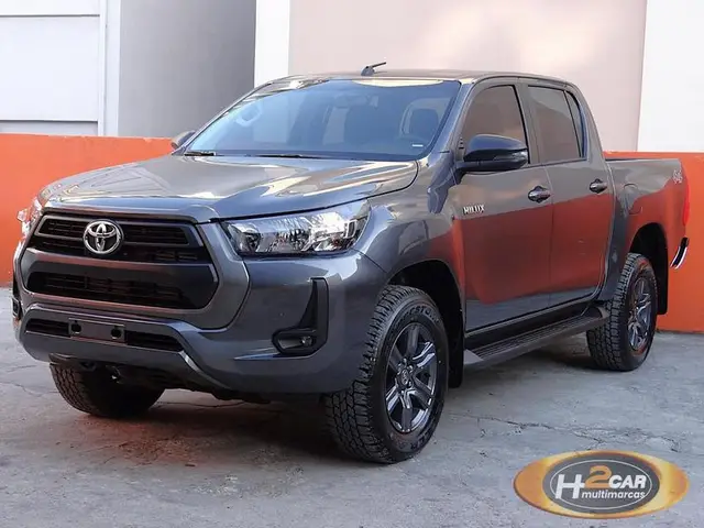 Carro Toyota Hilux Cabine Dupla 2025 SR 4x4 2.8 Diesel