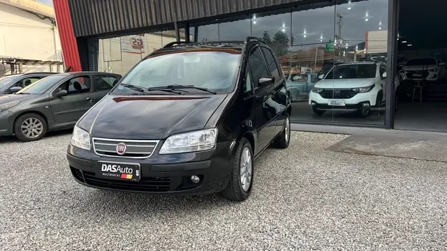 Carro Fiat Idea 2010 ELX 1.4 (Flex)