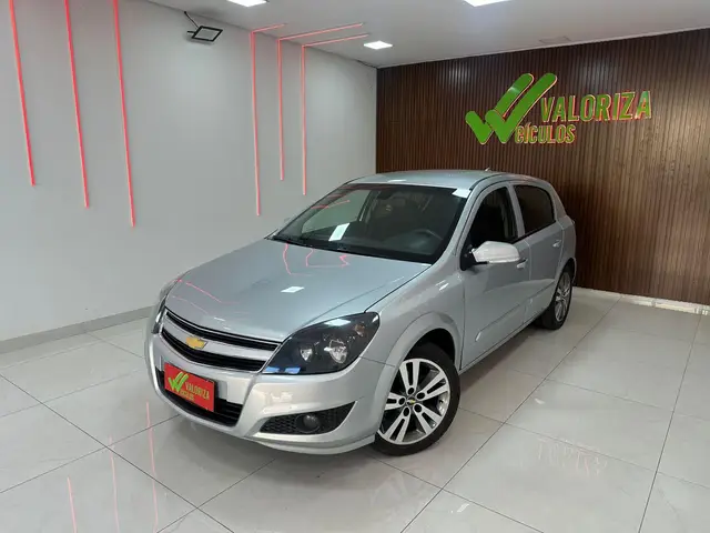 Carro Chevrolet Vectra GT 2011 -X 2.0 8V (Flex)