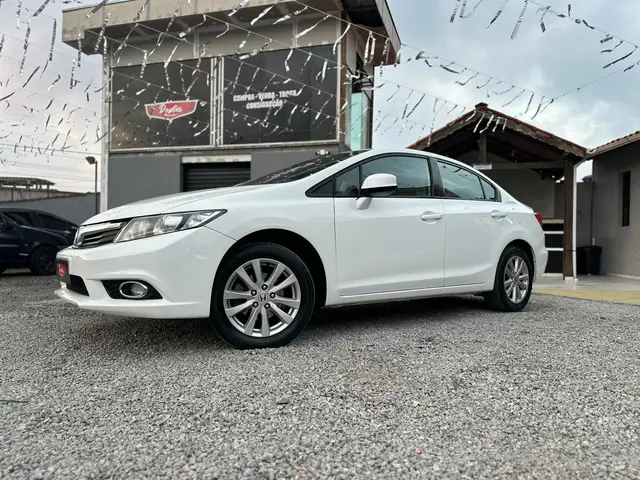 Carro Honda Civic 2015 LXS 1.8 i-VTEC (Aut) (Flex)