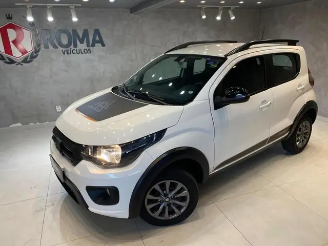 Carro Fiat Mobi 2024 Trekking 1.0