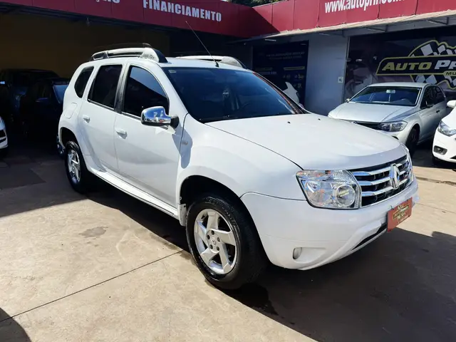 Carro Renault Duster 2015 2.0 16V Dynamique (Flex)