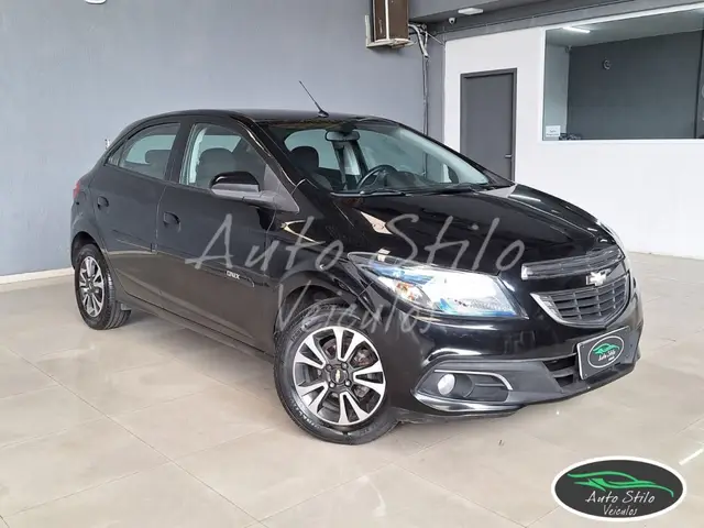 Carro Chevrolet Onix 2016 1.4 LTZ SPE/4 (Aut)