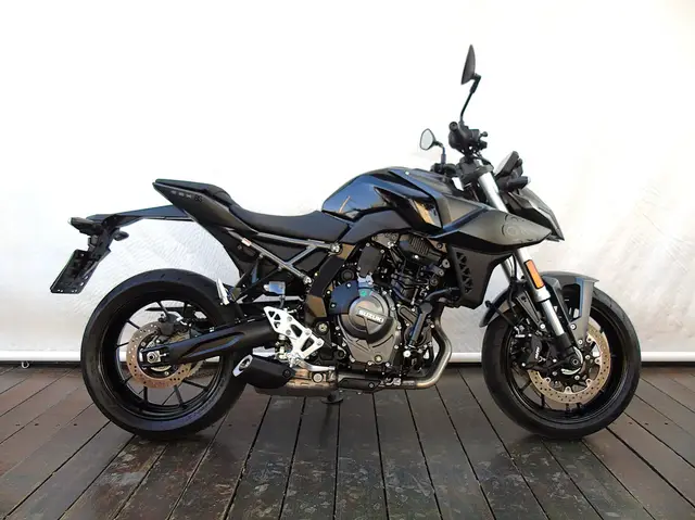 Moto Suzuki GSX-8S 2025 776 cc