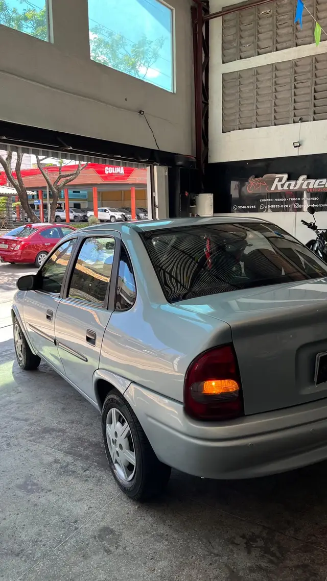 Carro Chevrolet Classic 2010 Life 1.0 VHCE (Flex)