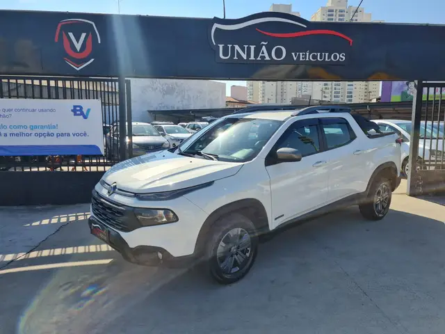 Carro Fiat Toro 2020 Freedom 1.8 AT6 4x2 (Flex)