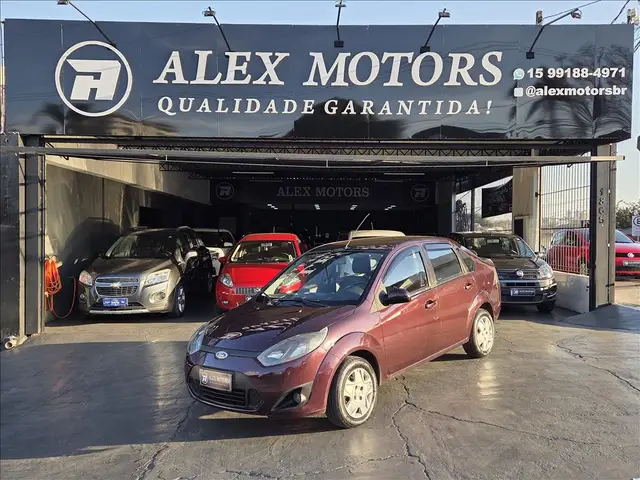 Carro Ford Fiesta Sedan 2011 1.0 (Flex)