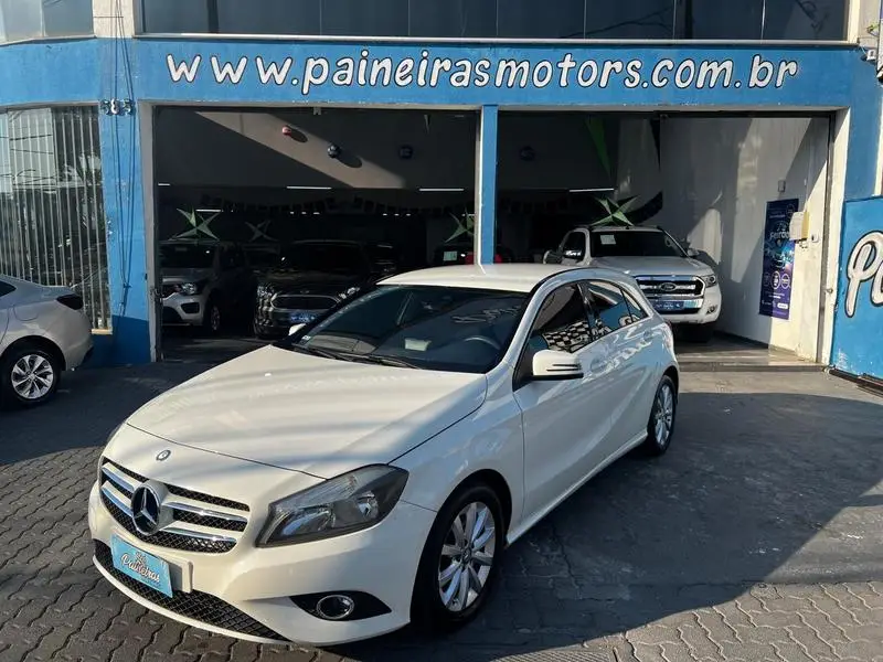 Mercedes-Benz Classe A 200 1.6 FlexFuel DCT Turbo