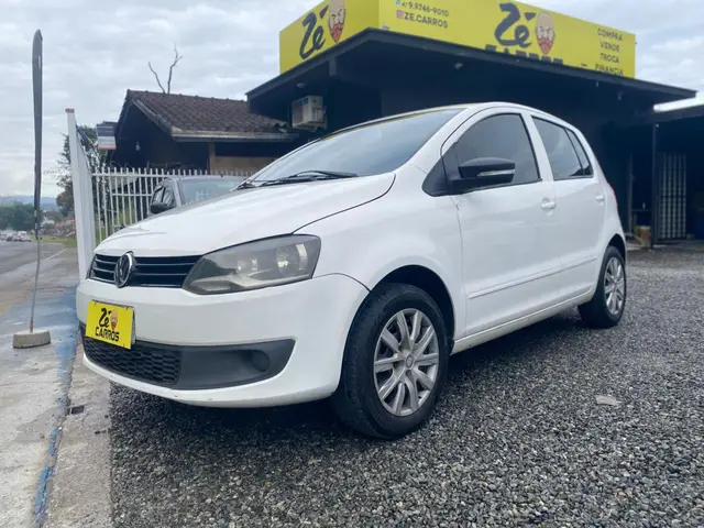 Carro Volkswagen Fox 2012 1.0 Mi Total Flex 8V