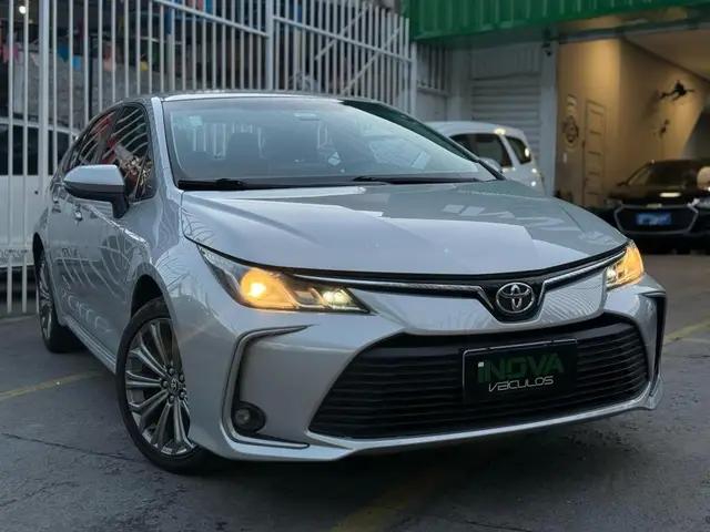 Carro Toyota Corolla 2023 XEi 2.0 Flex
