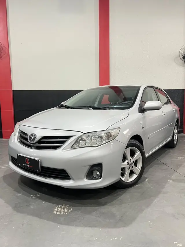Carro Toyota Corolla 2013 Sedan 1.8 Dual VVT-i GLI (flex)