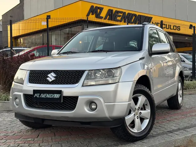Carro Suzuki Grand Vitara 2011 4x4 2.0 16V