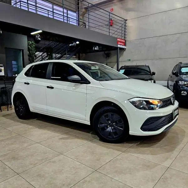 Carro Volkswagen Polo 2024 Track 1.0 Flex 12V 5p