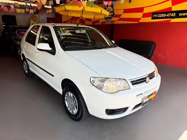 Carro Fiat Palio 2015 Fire 1.0 8V (Flex) 4p