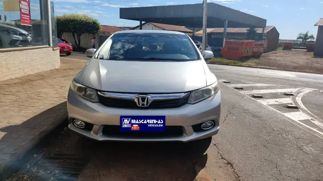 Carro Honda Civic 2014 New  LXR 2.0 i-VTEC (Aut) (Flex)