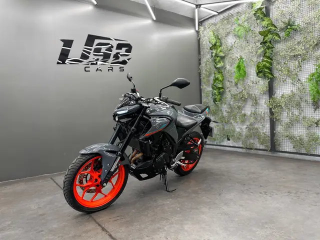 Moto Yamaha MT-03 2023 ABS