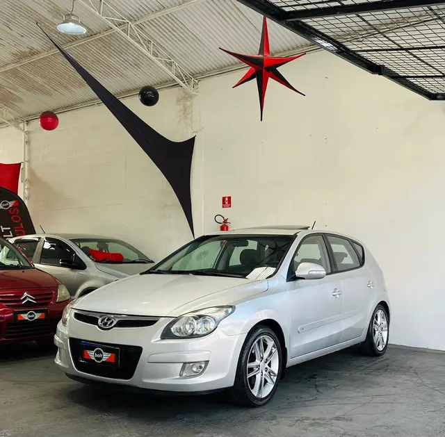 Carro Hyundai i30 2011 GLS 2.0 16V Top (aut)