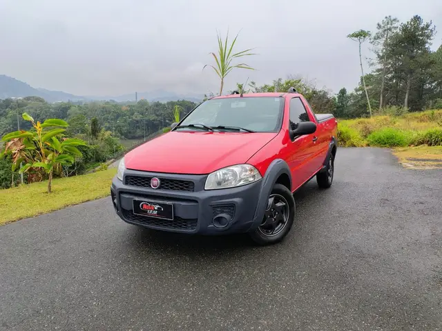 Carro Fiat Strada 2015 Working 1.4 (Flex)