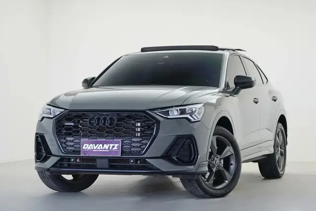 Carro Audi Q3 2023 Performance Black 2.0