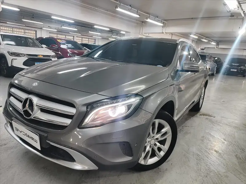 Mercedes-Benz GLA 200 GLA 200 1.6 Advance