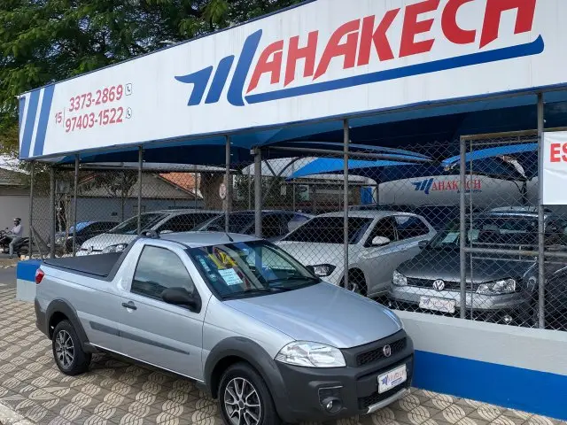 Carro Fiat Strada 2014 Working 1.4 (Flex)