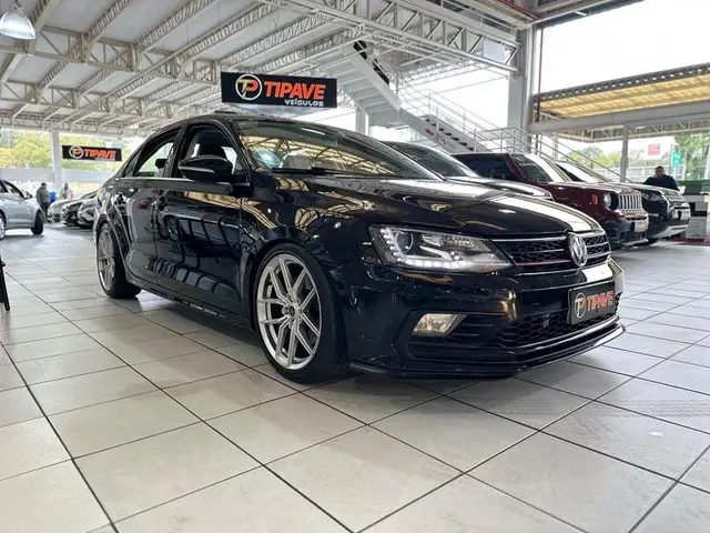 Carro Volkswagen Jetta 2015 2.0 TSI Highline DSG