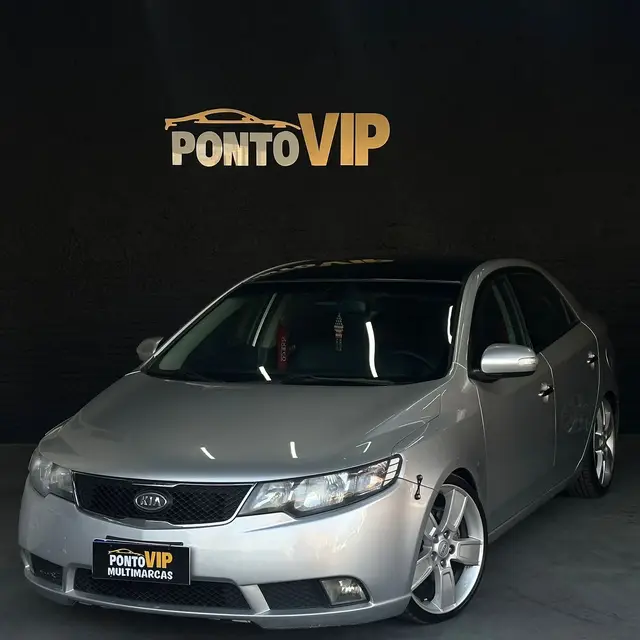 Carro Kia Cerato 2011 1.6 16V
