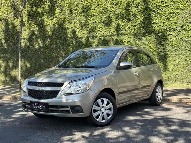 Carro Chevrolet Agile 2011 LT 1.4 8V (Flex)