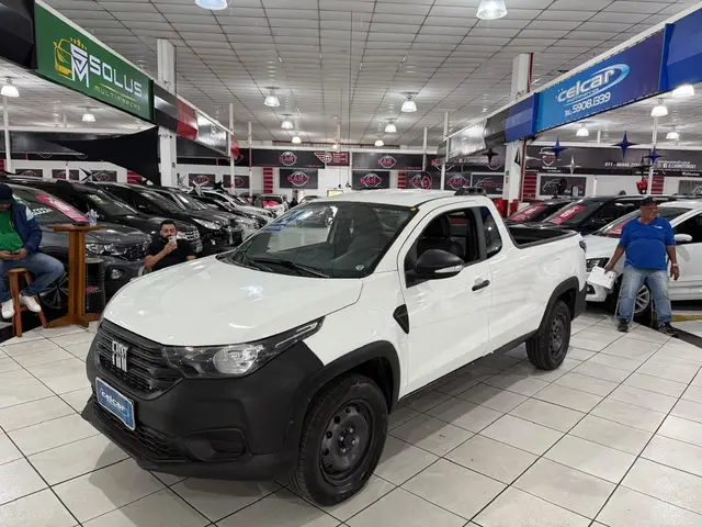 Carro Fiat Strada 2024 Endurance 1.3 Flex 8V CS