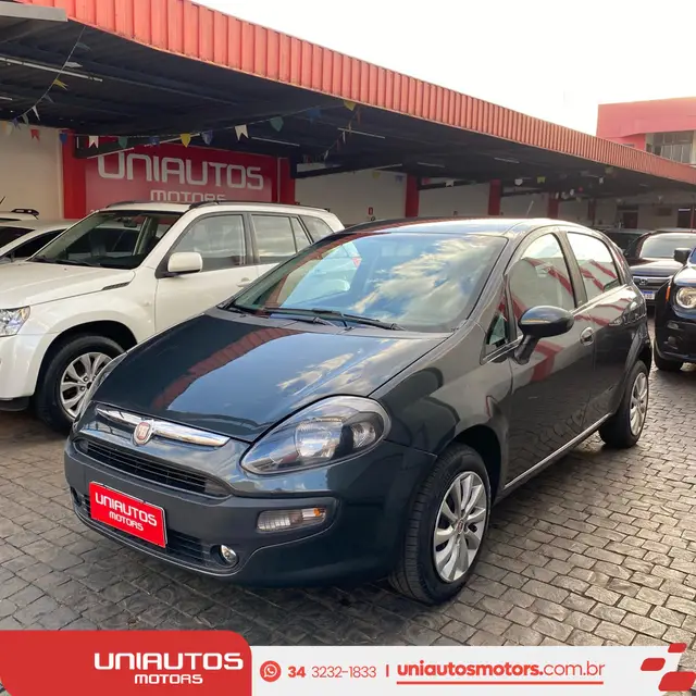 Carro Fiat Punto 2014 Attractive 1.4 (Flex)