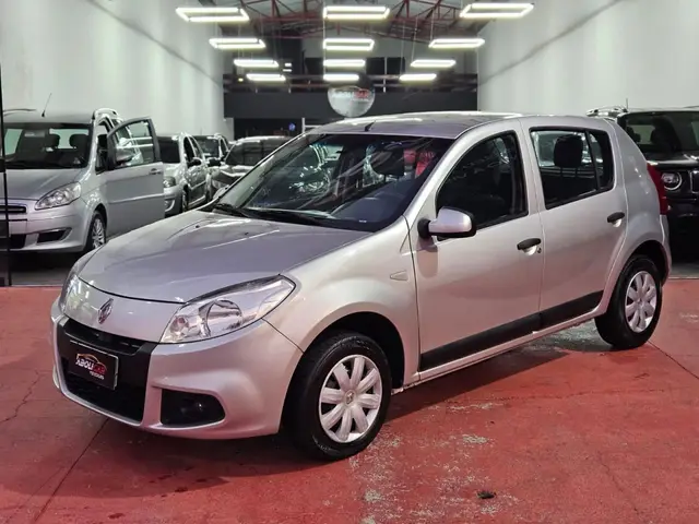 Carro Renault Sandero 2013 Expression 1.0 16V (flex)