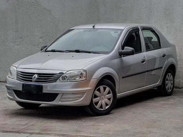 Carro Renault Logan 2011 Authentique 1.0 16V (flex)