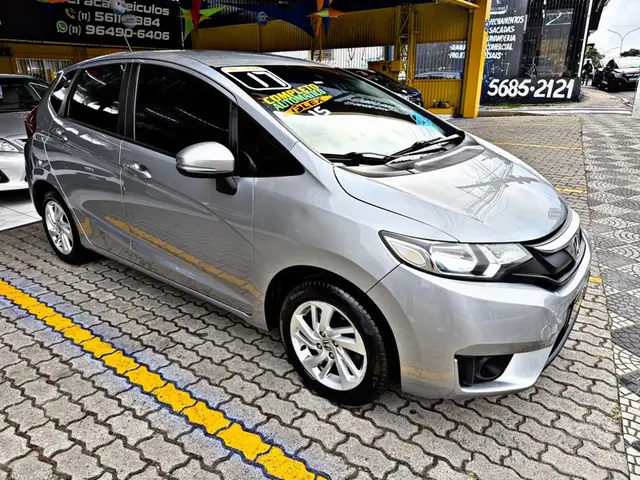 Carro Honda Fit 2017 1.5 16v LX CVT (Flex)
