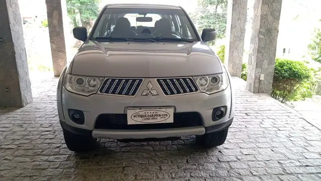 Carro Mitsubishi Pajero Dakar 2012 3.2 4WD (Aut)